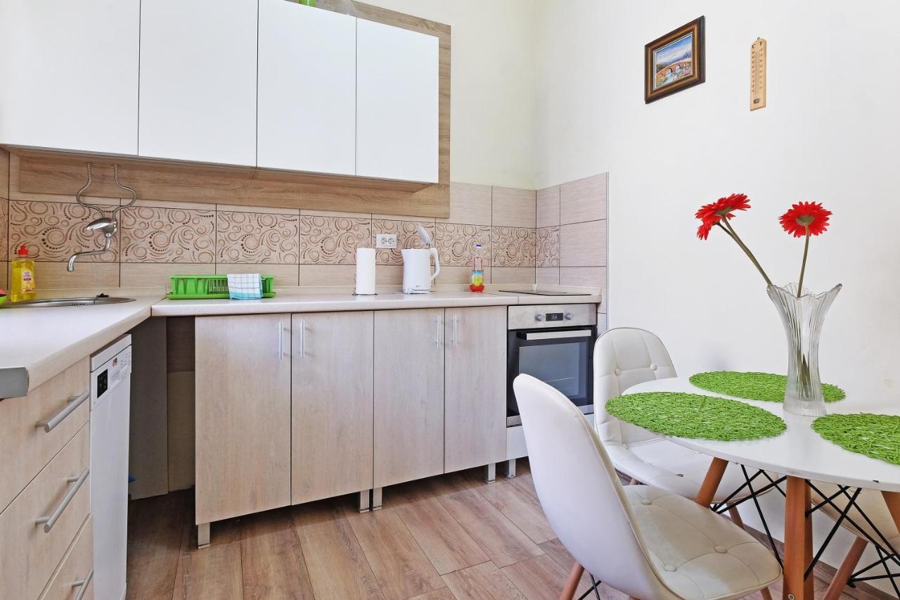 Apartment Paradise Sunny Home Belgrade Exterior photo